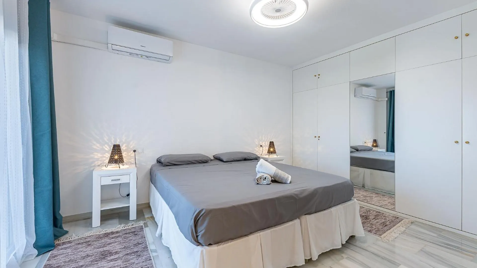 Sitio de Calahonda Calahonda 2 Bed With Indoor Swimming Pool 아파트 0*, Sitio de Calahonda